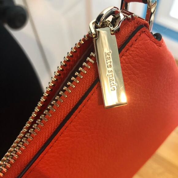 Kate Spade triple gusset crossbody coral buds new with tags - Picture 7 of 13